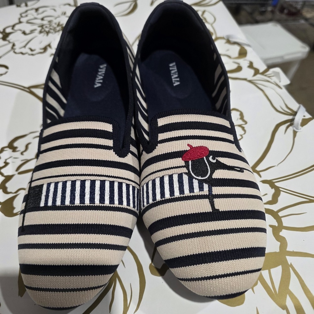 Vivaia US 9.5 Audrey Navy Ivory Stripe Dog Beret Embroidered Knit Loafers Shoes